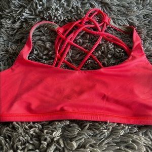 Lululemon Free to Be Bra in 8
